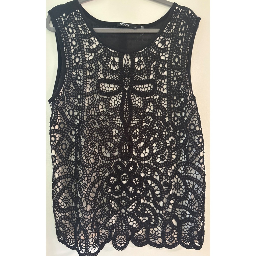 Black Crochet Lace Overlay Sleeveless Top XL Boho, Coquette, Whimsigoth, Classic